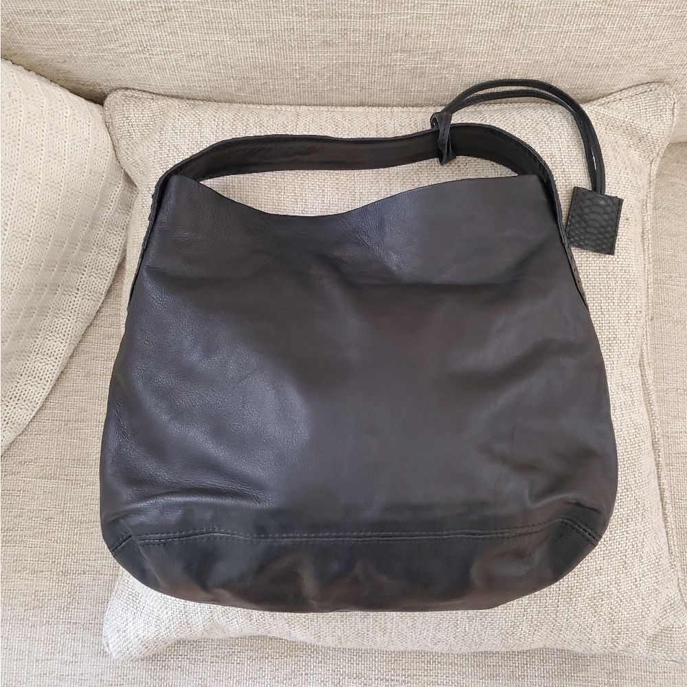 NEW - Johnny Ramli | Black Leather Snakeskin Handle Hobo Bag.
